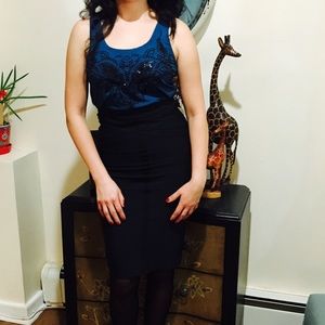 Black stretch skirt